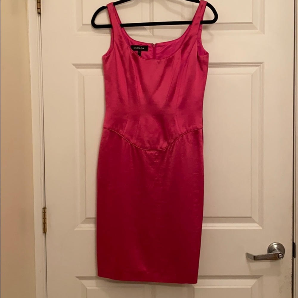 Escada form fitting Flattering Cocktail Dress